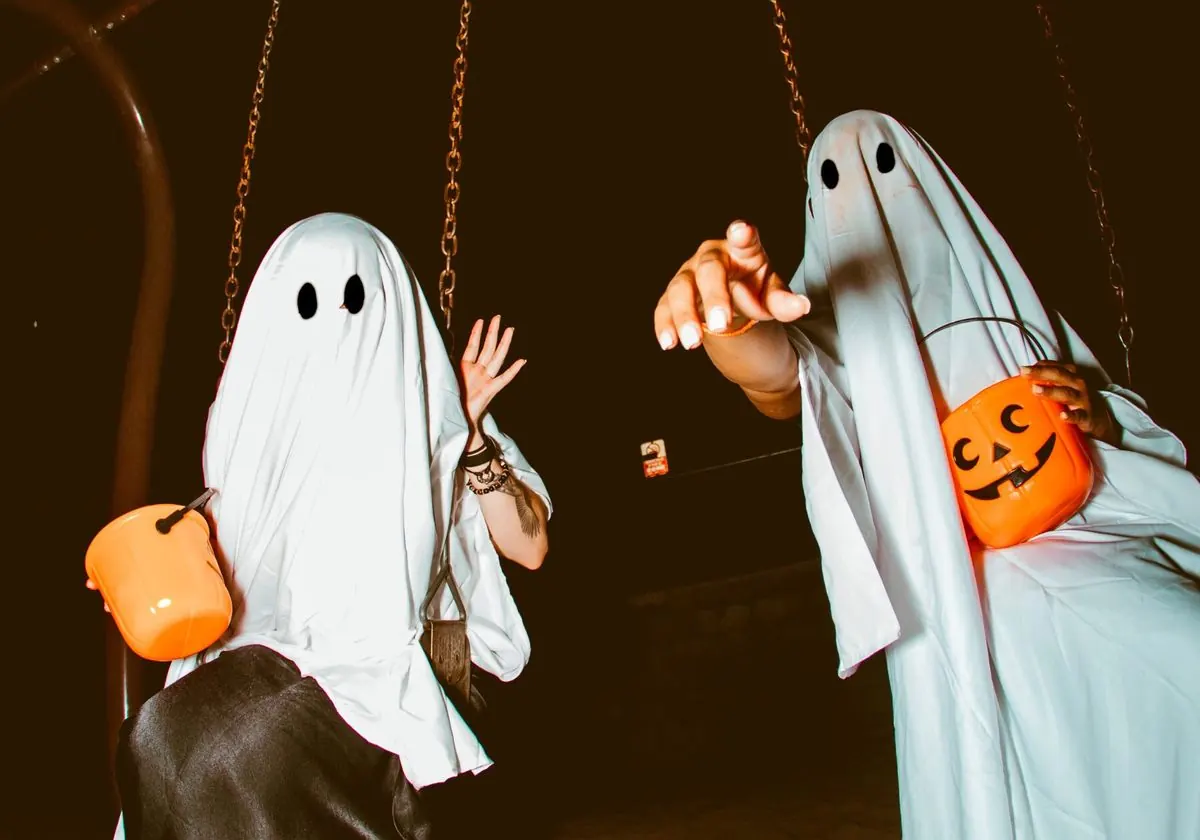 How Can Retailers Deliver Spook-Tacular Shopping Experiences This Halloween?