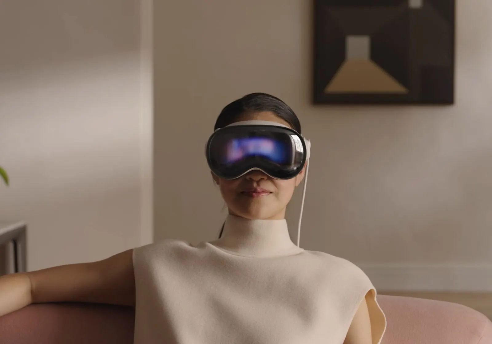 Looking at the Future: Apple Vision Pro’s Role in Fashion Retail