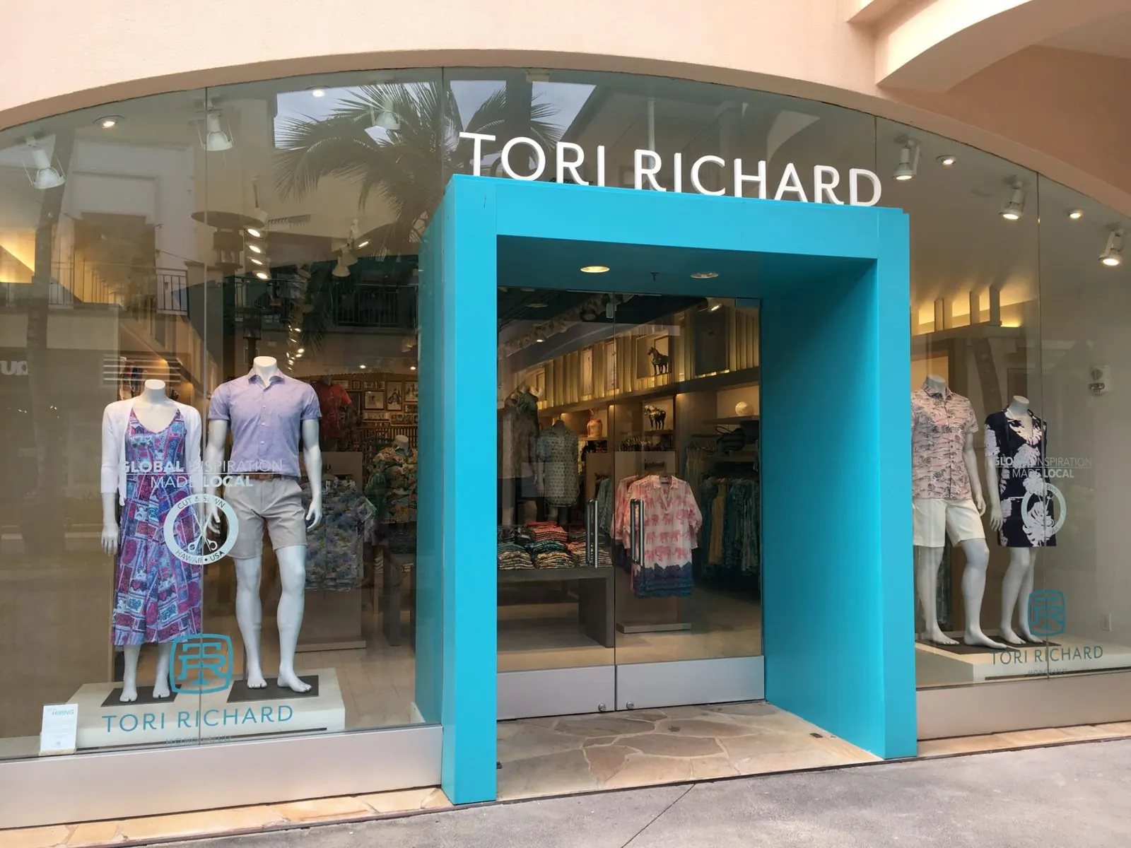 Tori Richard Rides Tech Wave