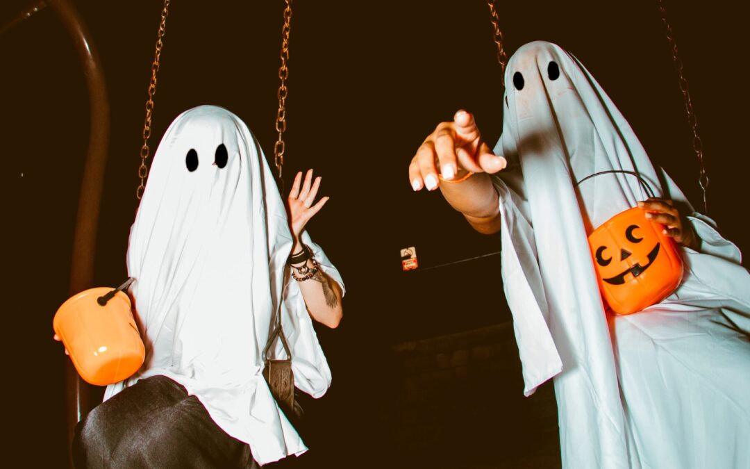 How Can Retailers Deliver Spook-Tacular Shopping Experiences This Halloween?